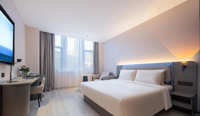 Atour Light Hotel Dalian Zhongshan Square Renming Road