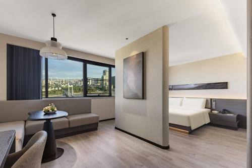 Atour Origin Hotel Ningbo Old Bund Art Museum