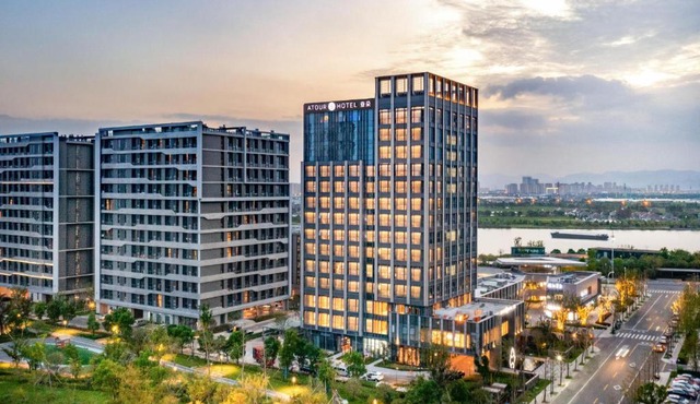 Atour S Hotel Ningbo Binjiang Olympic Sports Center