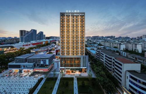 Atour X Hotel Chengdu Qingbaijiang Wanda