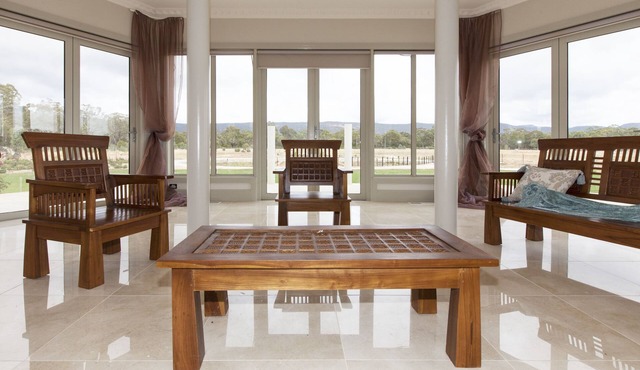 Aurora Manor Rooms