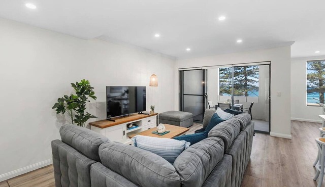 Austi Beach Escape A Dreamy Oceanfront Haven