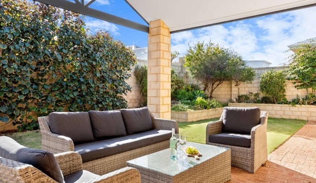 Avalon Beach Escape ~ Family Favourite with Wifi