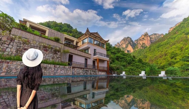 Avatar Peaks Resort