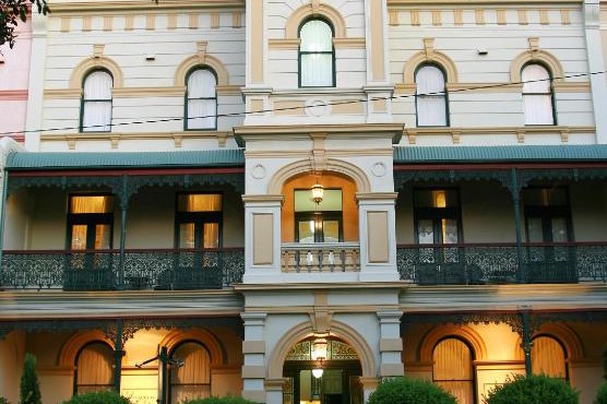 Avonmore On The Park Boutique Hotel
