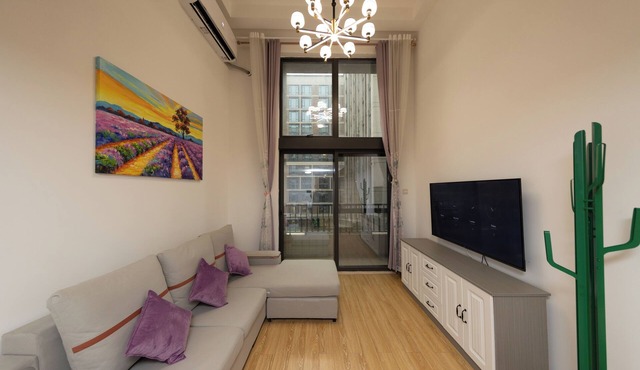 Baiyun International Airport Center apartments