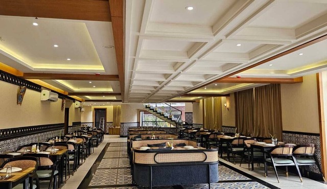 BALAJI HOTEL AND RESTAURANT
