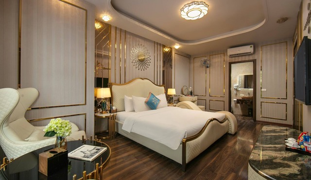 BAO NGOC HOTEL LINH DAM