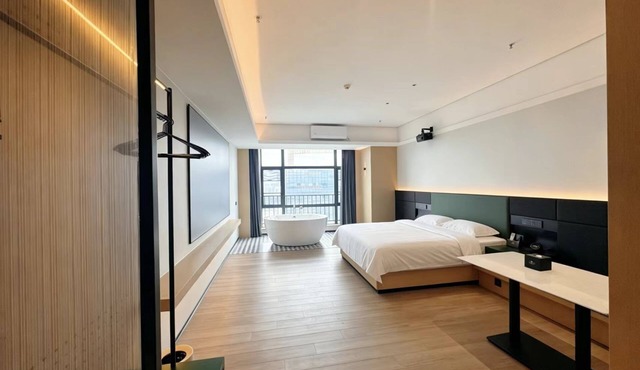 Baogeli Landmark Sky Hotel