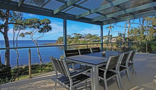 Baringa Crescent Clifftop Living