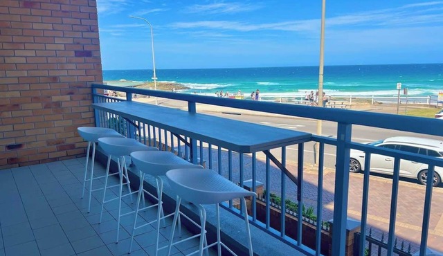 Beachfront Apartment | Pool, Tennis & Parking