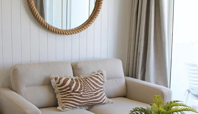 Beachfront Studio Fabulous Location