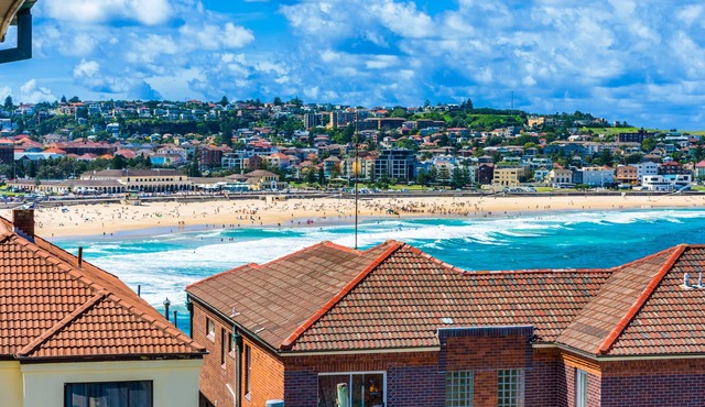 Beachside lookout close to Bondi Beach