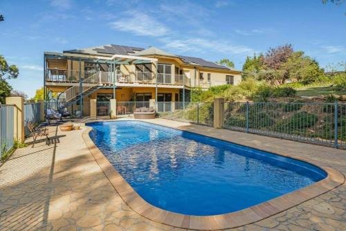 Beautiful Bilton - Pool Firepit Sleeps 10