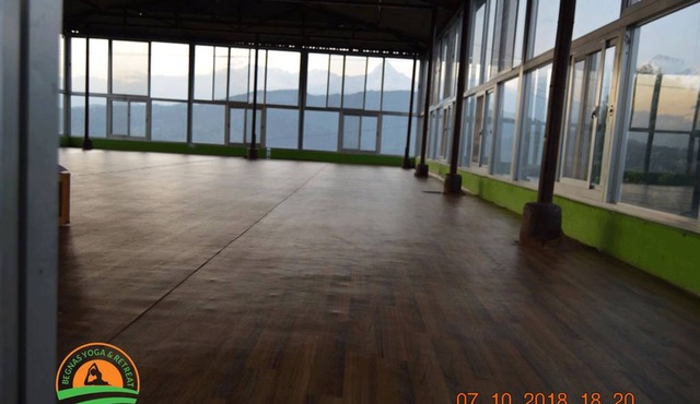 Begnas Yoga & Retreat