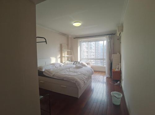Beijing city centre Shuangjing area master room with private bathroom