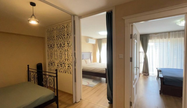 Beijing downtown cozy duplex apartment