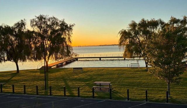 Bella Vista Waterfront