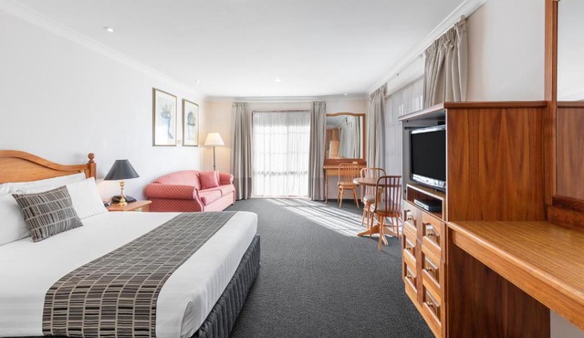 Best Western Ambassador Motor Inn & Apartments