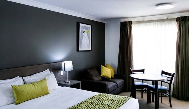 Best Western Plus Ambassador Orange