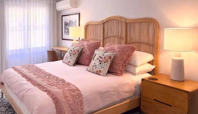 Between the City and the Sea w/King Size Bed