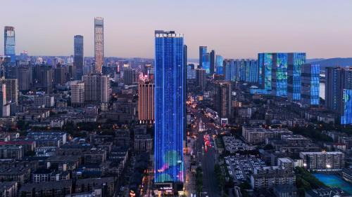 Binji Cloud Changsha Wuyi Square Peiyuanqiao Metro