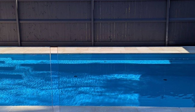 Blue Fish - 41 Boulder Bay Road - Pet Friendly and walk to Fingal Bay Beach