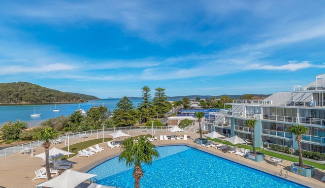 Blue Ocean - Ettalong Beach Resort