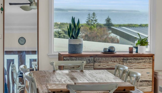Blue Pacific Holiday Home - Murrah St 73