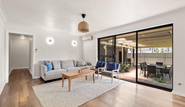 Bluewater Retreat - Pet-Friendly Coastal Oasis
