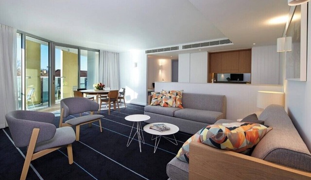 Bondi Beach Sydney Family Three Bedroom Apartment