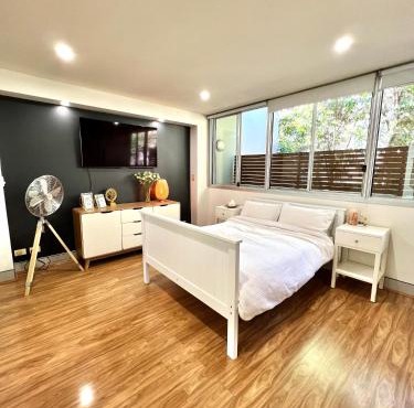 Bondi Modern Beachside Suite