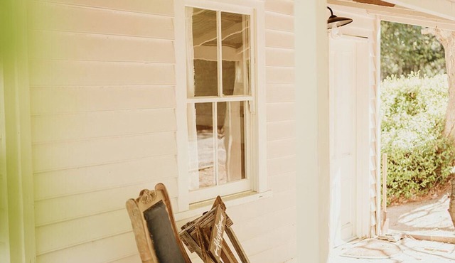 Bonnies Tiny Little Cottage