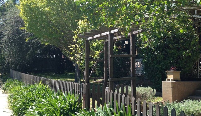 Braeside Studio - Country Garden Accommodation