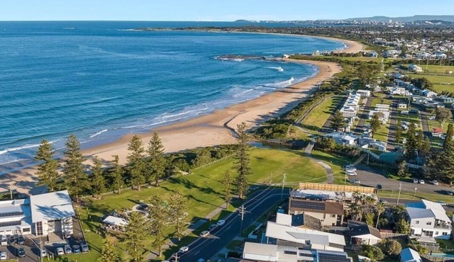 Bulli Beachside Apartment