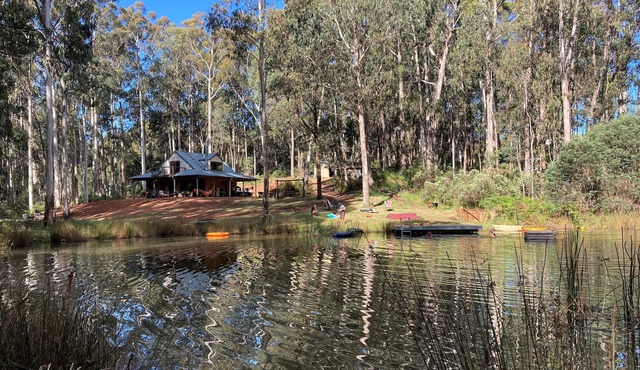 Bunjil Hideaway - 'Cosy Getaway - Beautiful Oasis'
