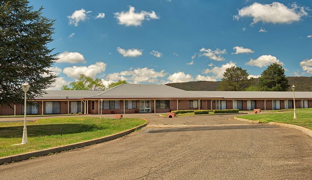 Bushmans Motor Inn