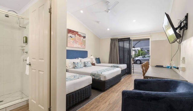 Caboolture Central Motor Inn, SureStay Collection by BW