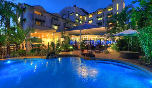 Cairns Sheridan Hotel