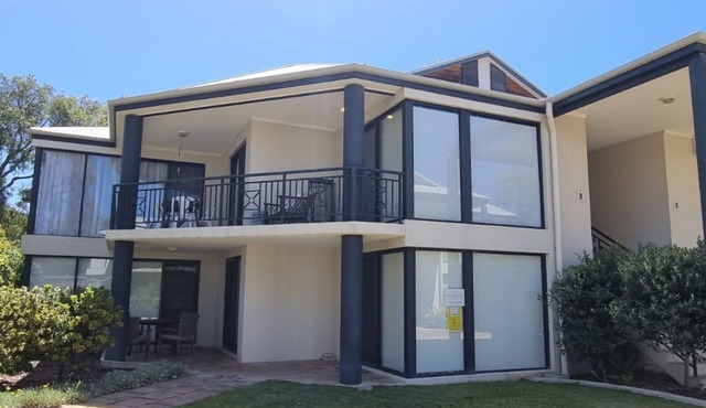 Cape View Beach Resort - Endless Summer