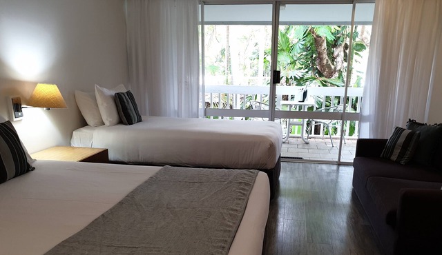 Castaways Resort & Spa Rainforest