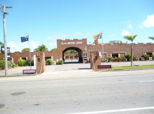 Castle Motor Lodge