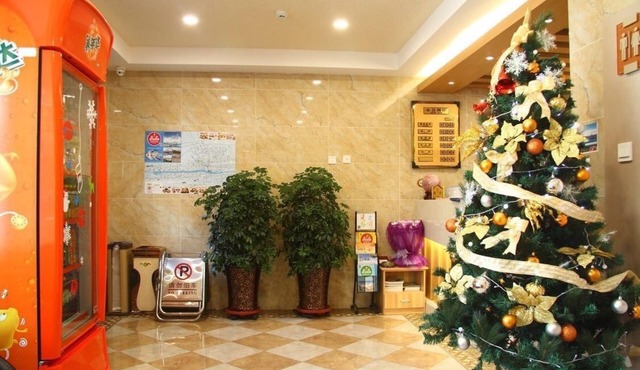 Center Of City Creo Hotel