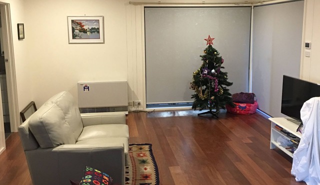 Centrally located flat