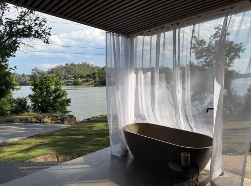 Chapel Cove Retreat - Private Tiny House with Boat Ramp