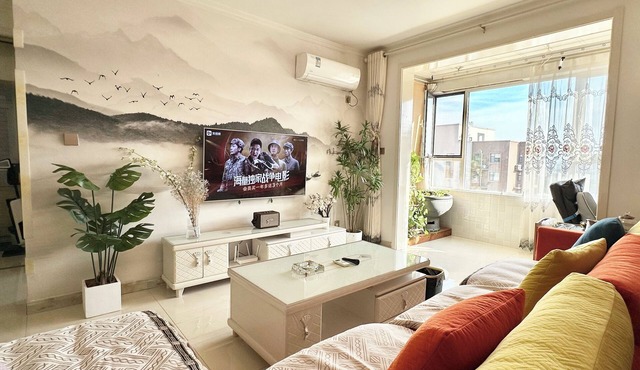 Charming 2-bedroom house in lovely Zibo with WiFi, AC