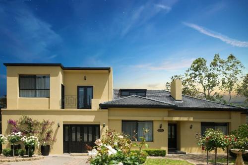Chateau Yaldara House