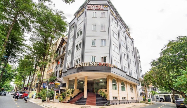 Chic Deluxe Double Room at Sunrise Trung Son