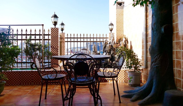 Chinese Garden Penthouse 欧芳阁
