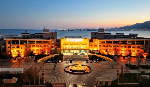 Chishan Seaview Licheng Hotel